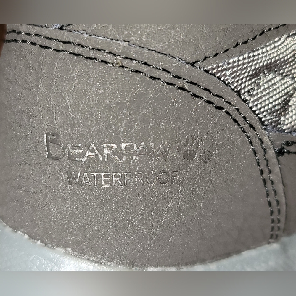 NWT BearPaw Waterproof Marina Gray Snow Boots Size 2 - Picture 4 of 9